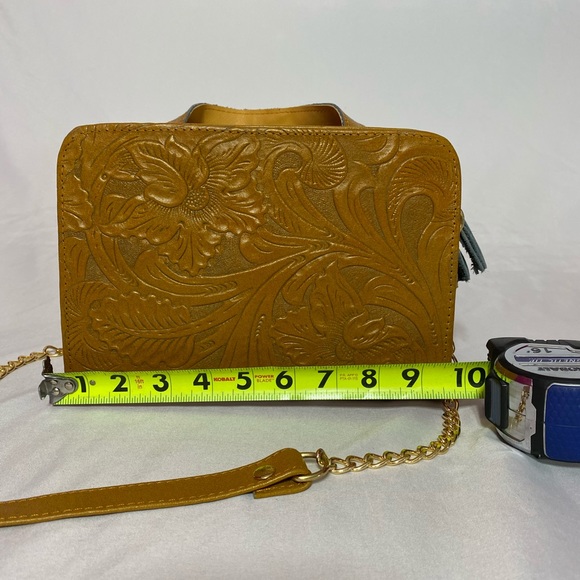 Real Leather Purse - Picture 2 of 6